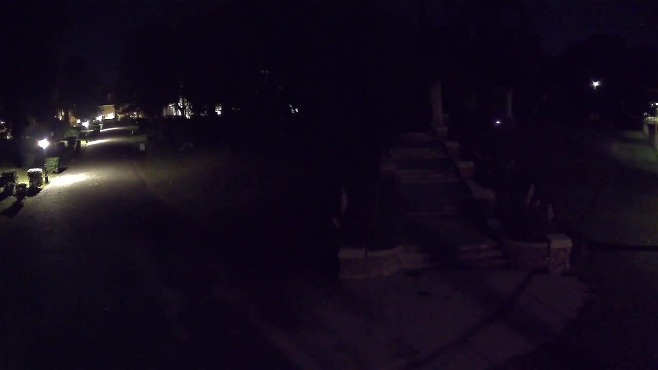 Parco Coronini-Cronberg Live Webcam – Green Oasis