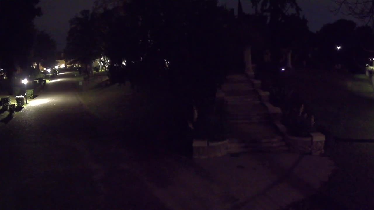 Parco Coronini-Cronberg Live Webcam – Green Oasis