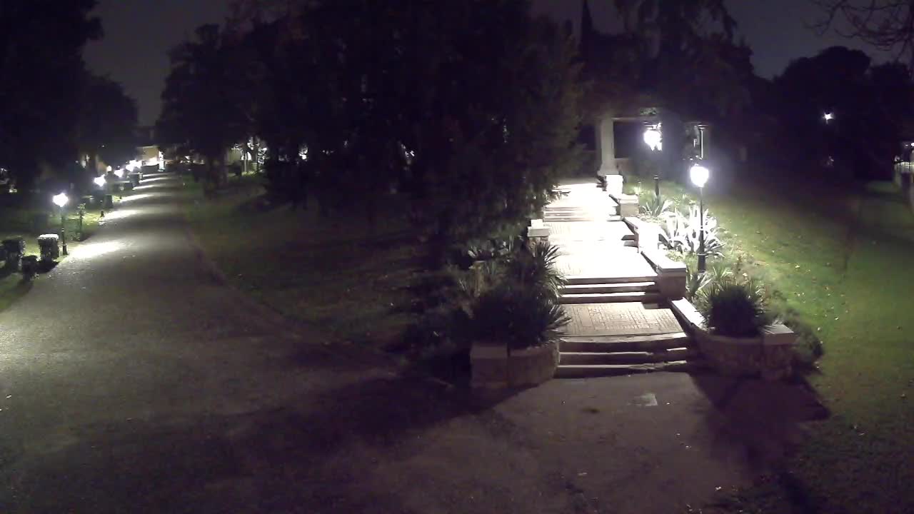 Spletna kamera park Coronini Kronberg – Gorica