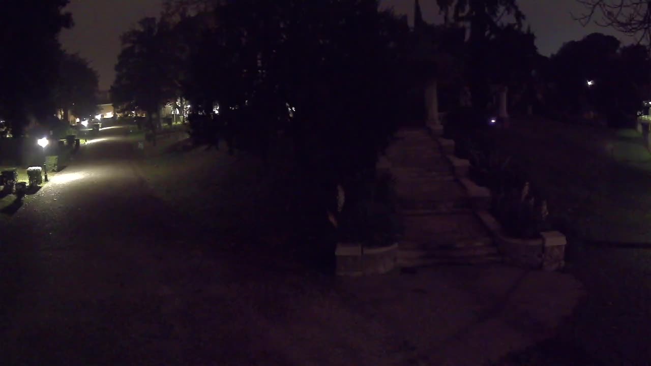 Parco Coronini-Cronberg Live Webcam – Green Oasis