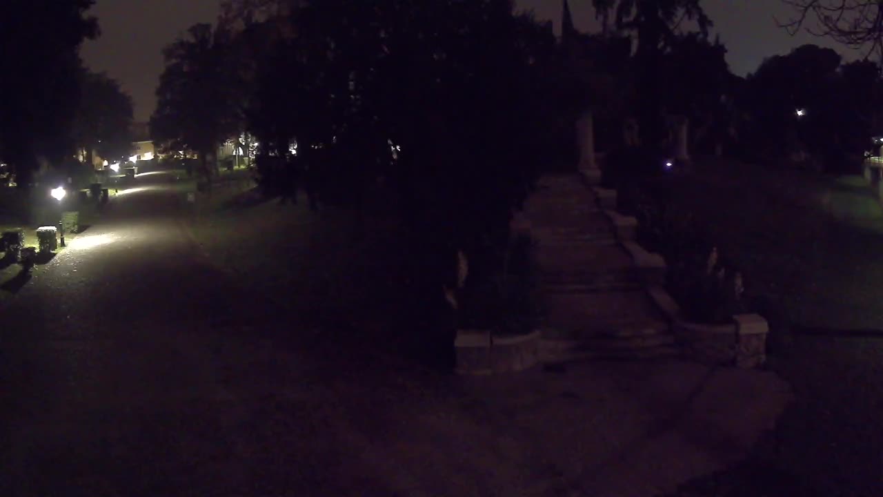 Parco Coronini-Cronberg Live Webcam – Green Oasis