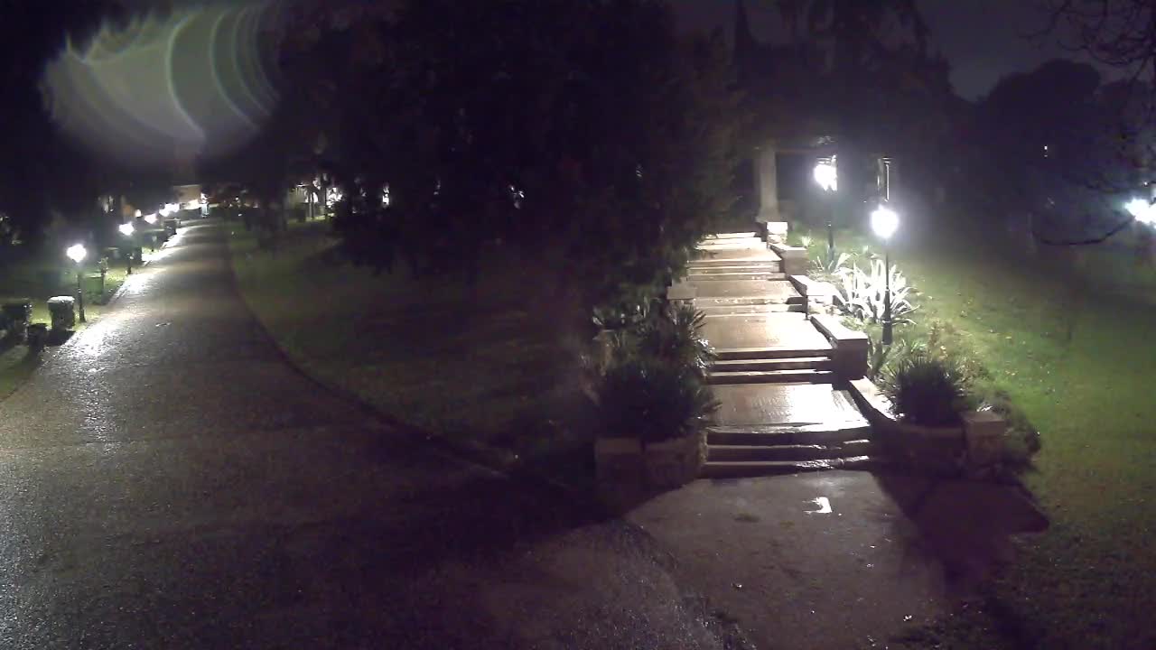 Parco Coronini-Cronberg Live Webcam – Green Oasis