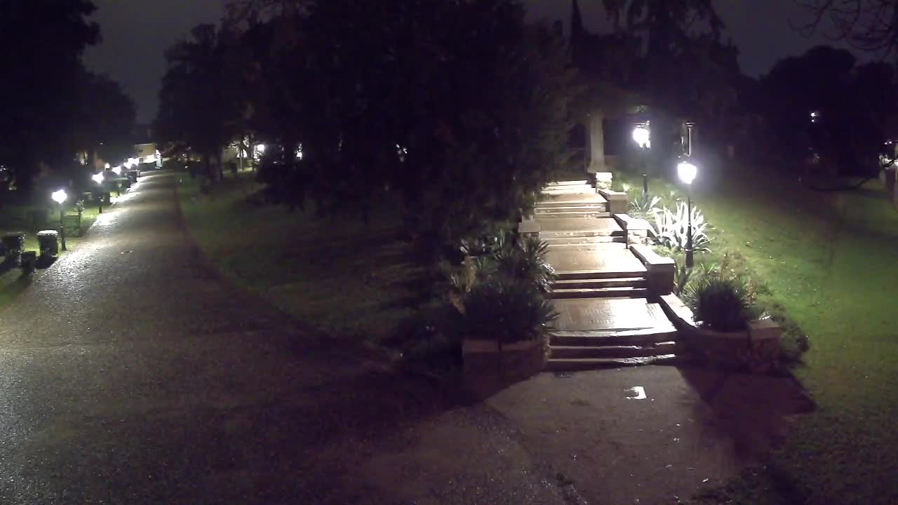 Parco Coronini-Cronberg Live Webcam – Green Oasis