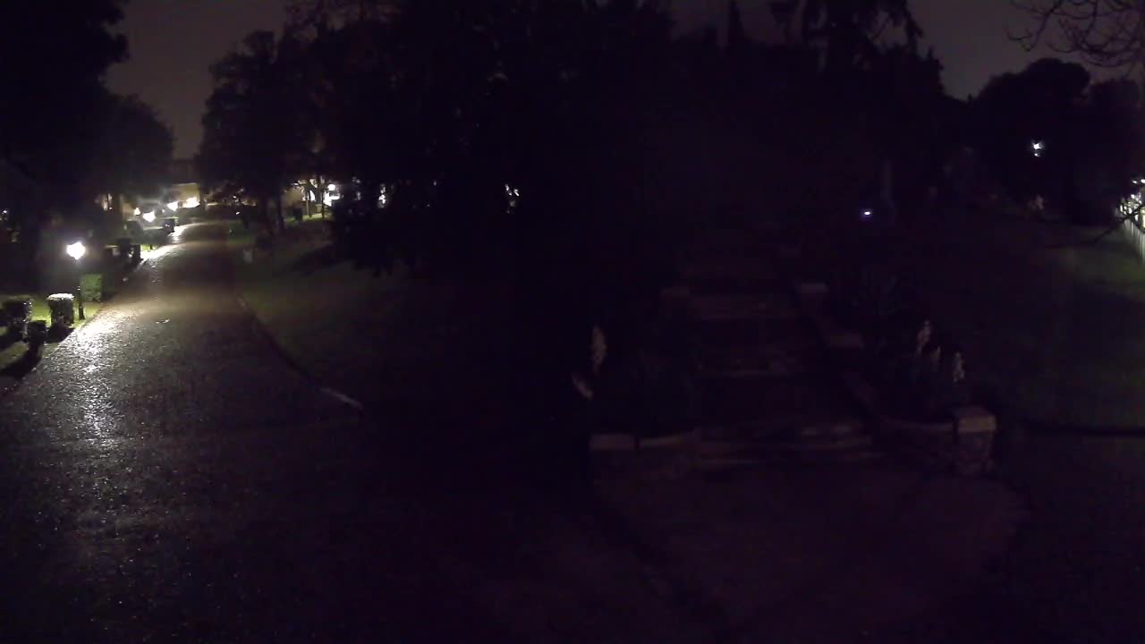 Parco Coronini-Cronberg Live Webcam – Green Oasis