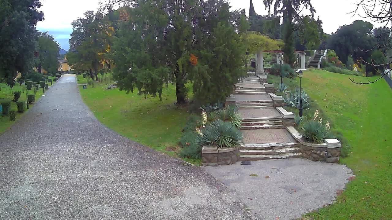 Spletna kamera park Coronini Kronberg – Gorica