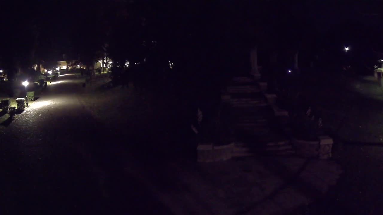 Parco Coronini-Cronberg Live Webcam – Green Oasis