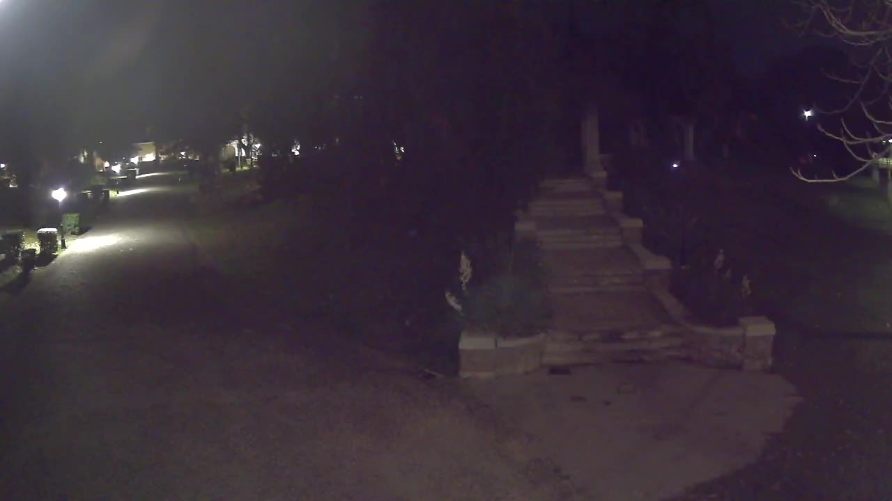 Parco Coronini-Cronberg Live Webcam – Green Oasis