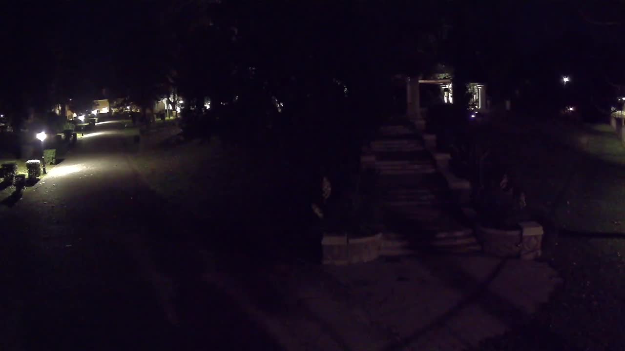 Spletna kamera park Coronini Kronberg – Gorica