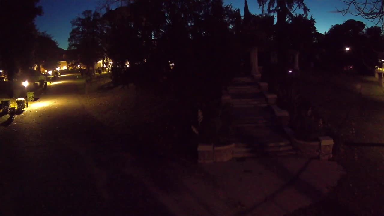 Parco Coronini-Cronberg Live Webcam – Green Oasis