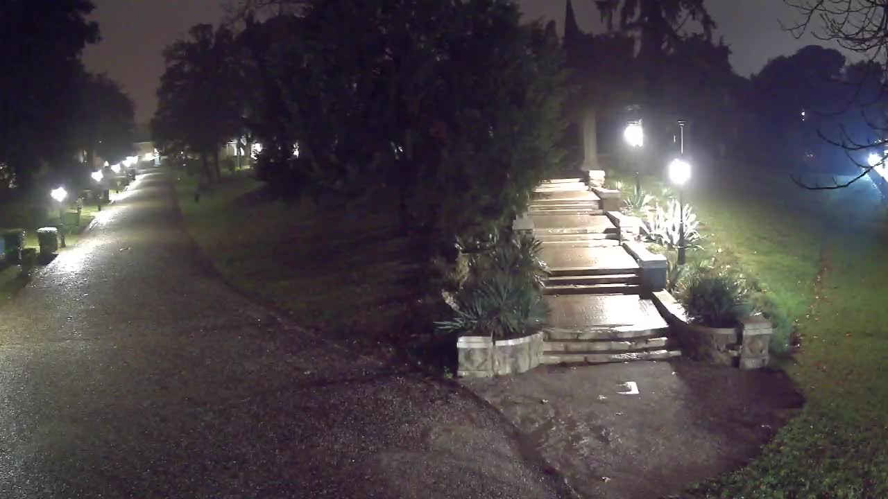 Parco Coronini-Cronberg Live Webcam – Green Oasis