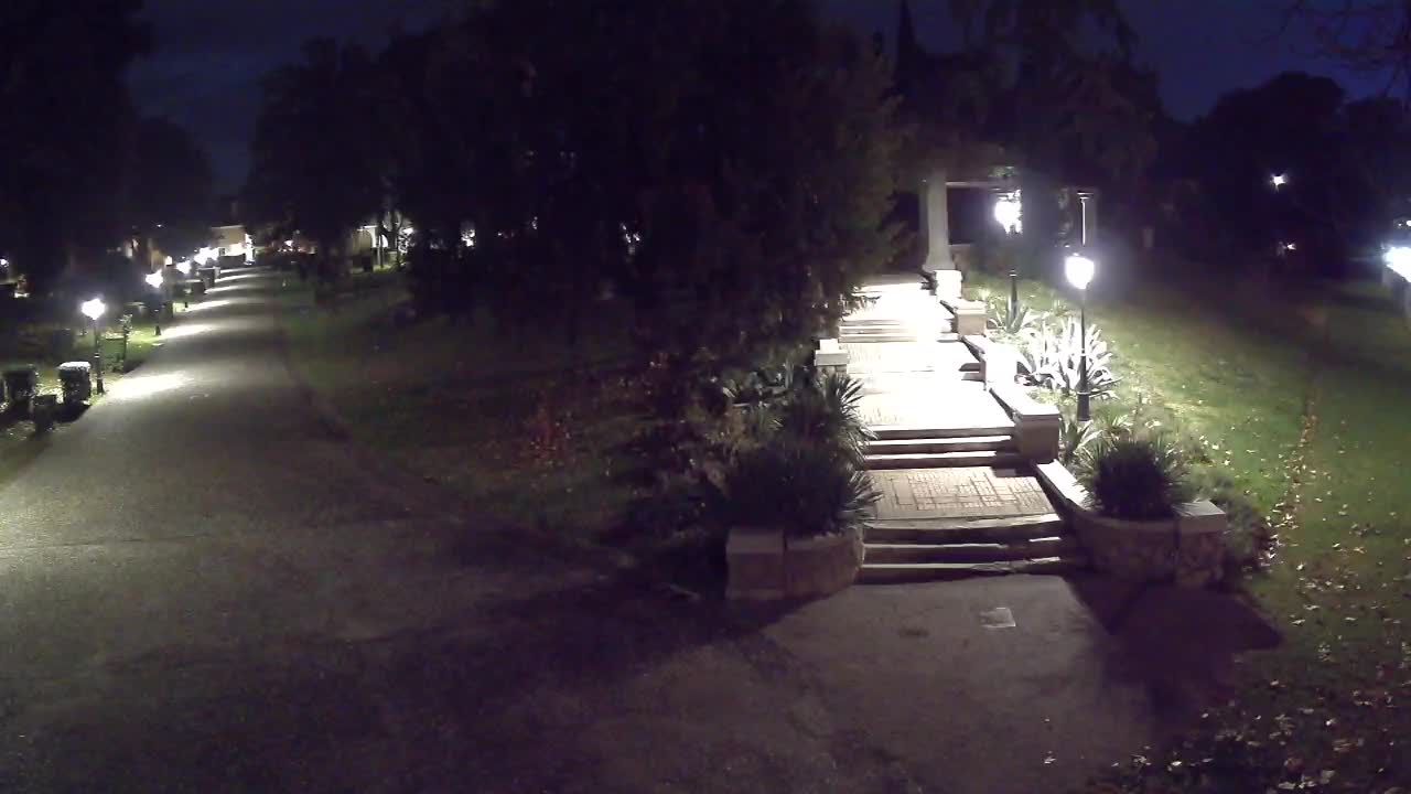 Spletna kamera park Coronini Kronberg – Gorica