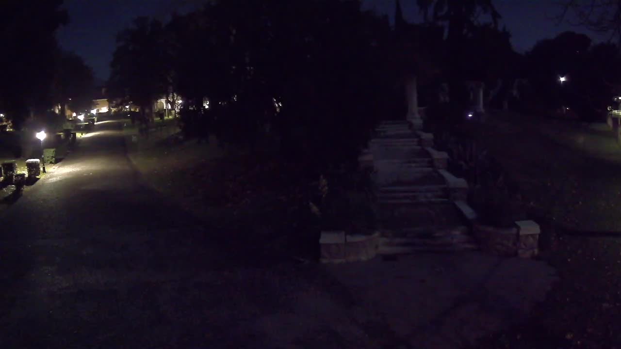 Parco Coronini-Cronberg Live Webcam – Green Oasis