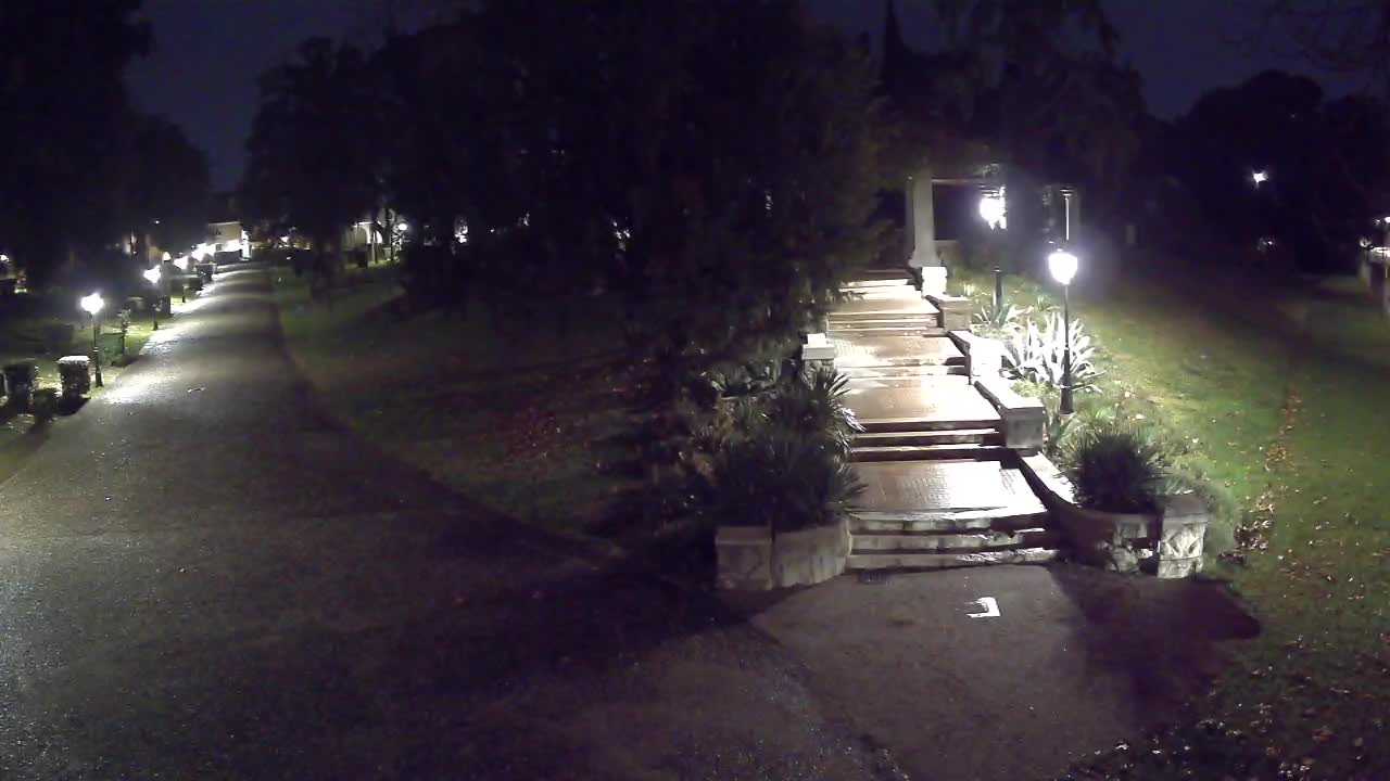 Spletna kamera park Coronini Kronberg – Gorica