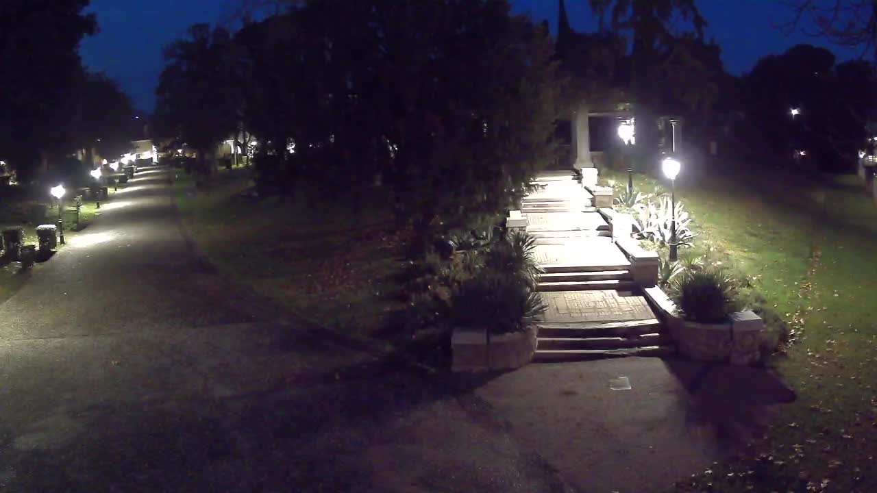 Spletna kamera park Coronini Kronberg – Gorica