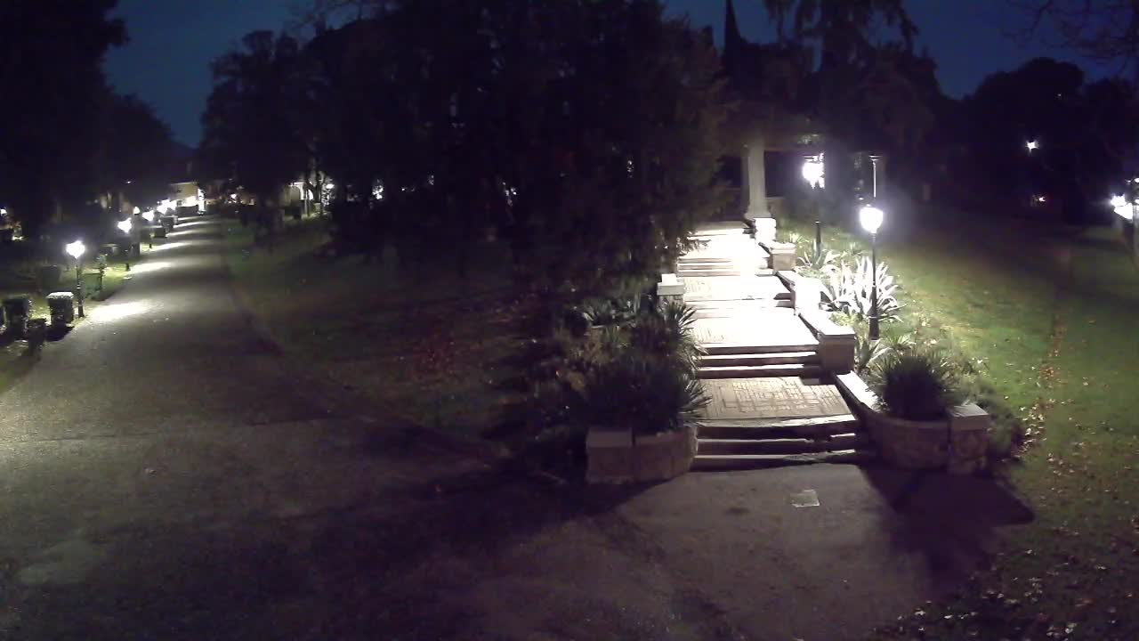 Parco Coronini-Cronberg Live Webcam – Green Oasis