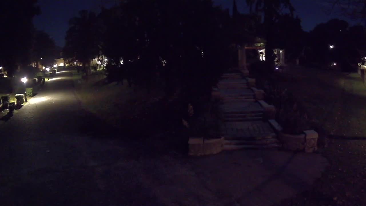 Parco Coronini-Cronberg Live Webcam – Green Oasis