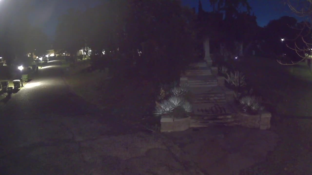 Spletna kamera park Coronini Kronberg – Gorica