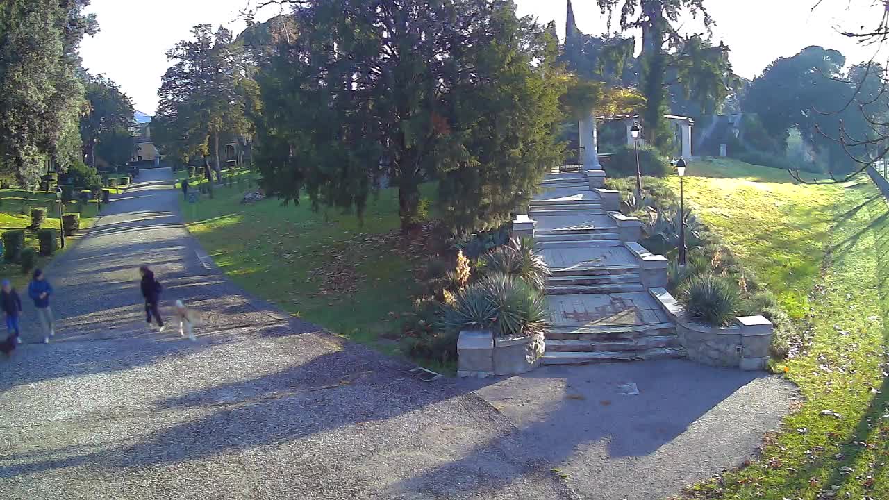 Spletna kamera park Coronini Kronberg – Gorica