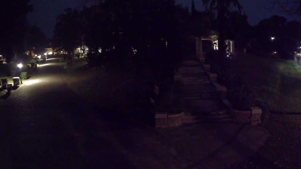 Parco Coronini-Cronberg Live Webcam – Green Oasis