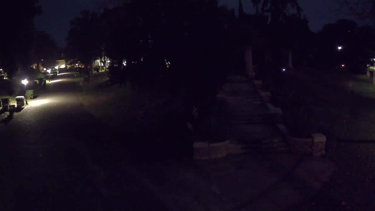 Parco Coronini-Cronberg Live Webcam – Green Oasis