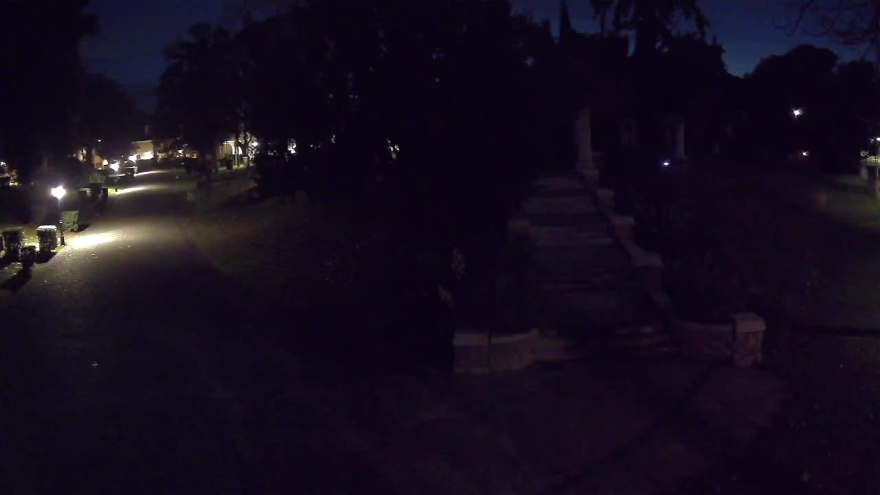 Parco Coronini-Cronberg Live Webcam – Green Oasis