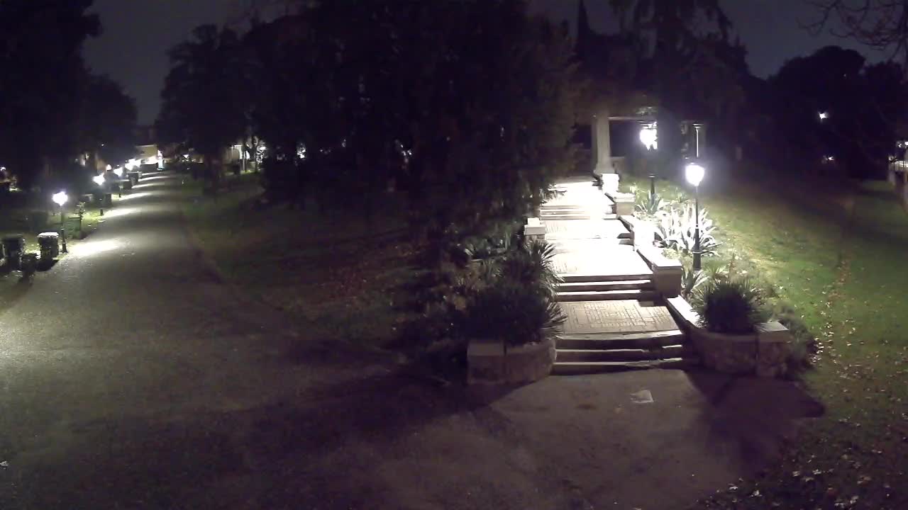 Parco Coronini-Cronberg Live Webcam – Green Oasis