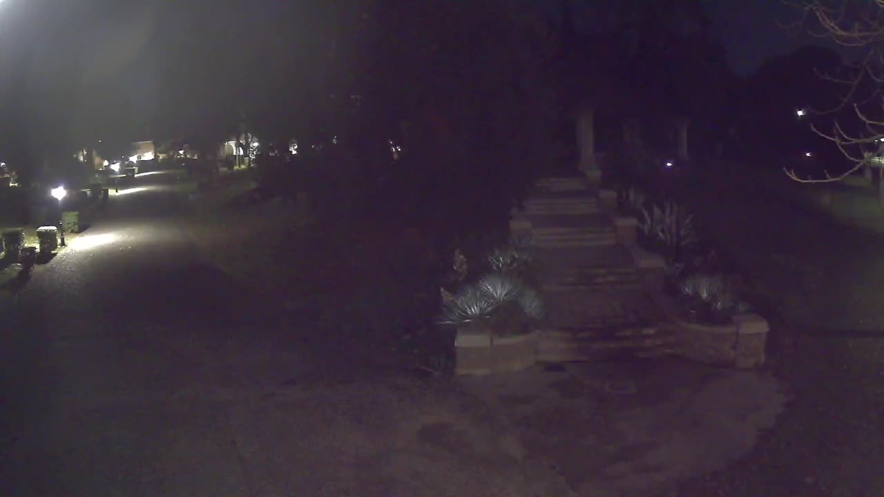 Parco Coronini-Cronberg Live Webcam – Green Oasis