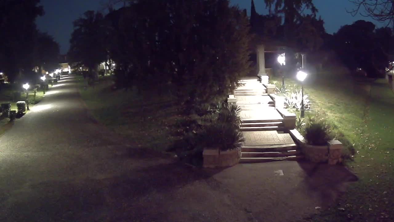 Spletna kamera park Coronini Kronberg – Gorica