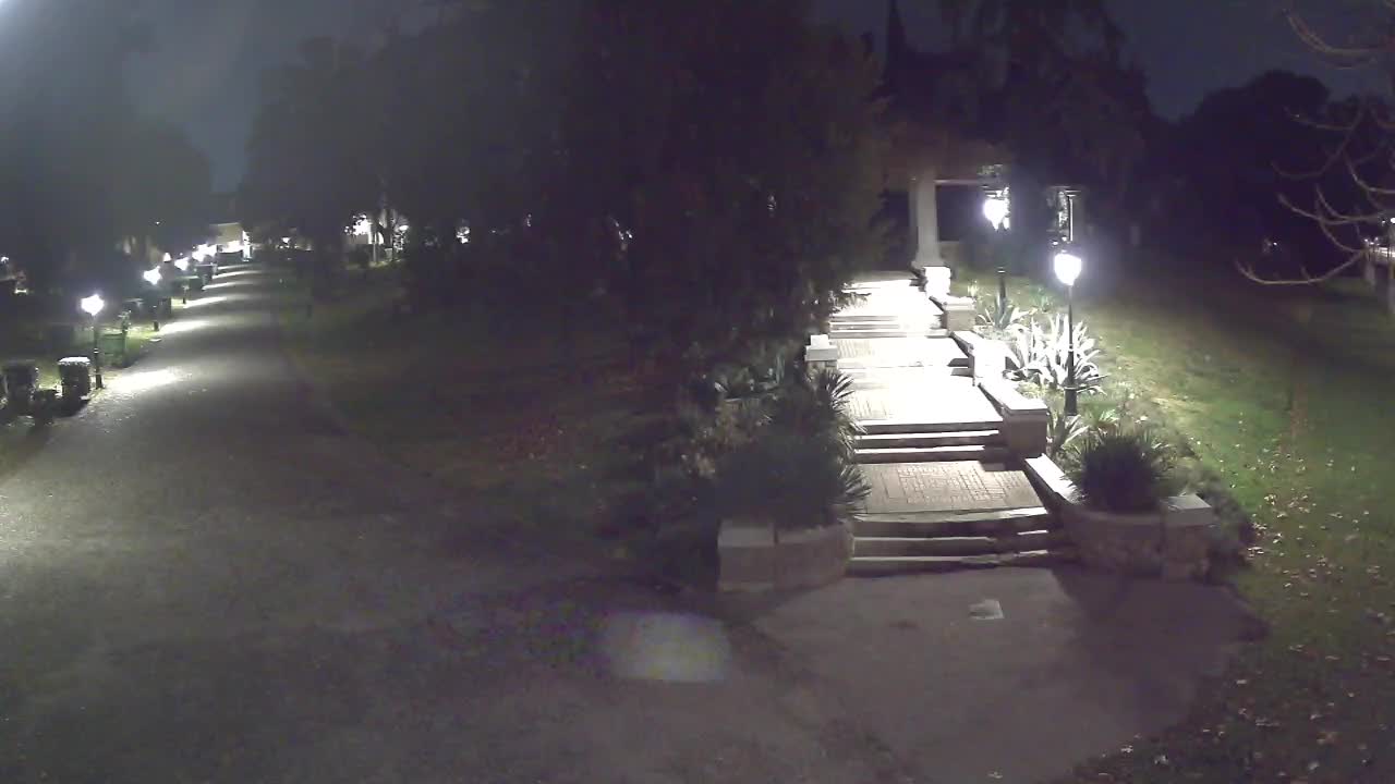 Spletna kamera park Coronini Kronberg – Gorica