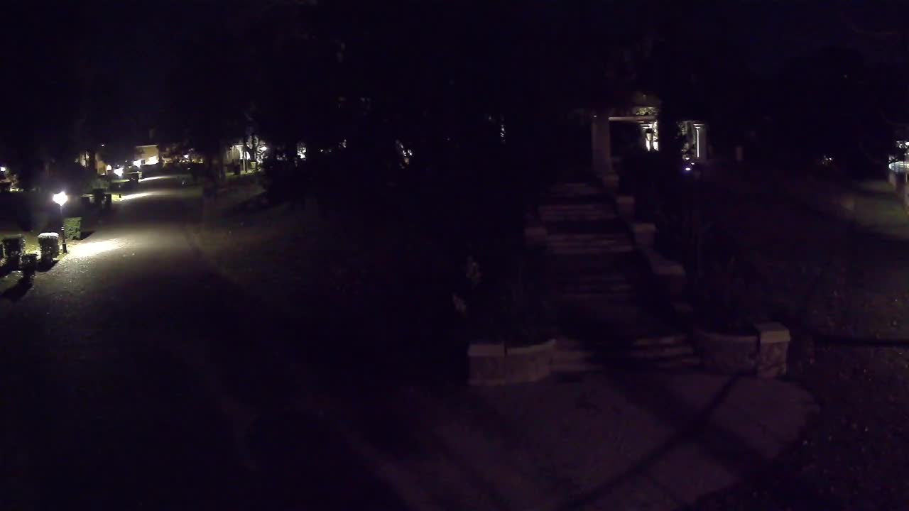 Parco Coronini-Cronberg Live Webcam – Green Oasis