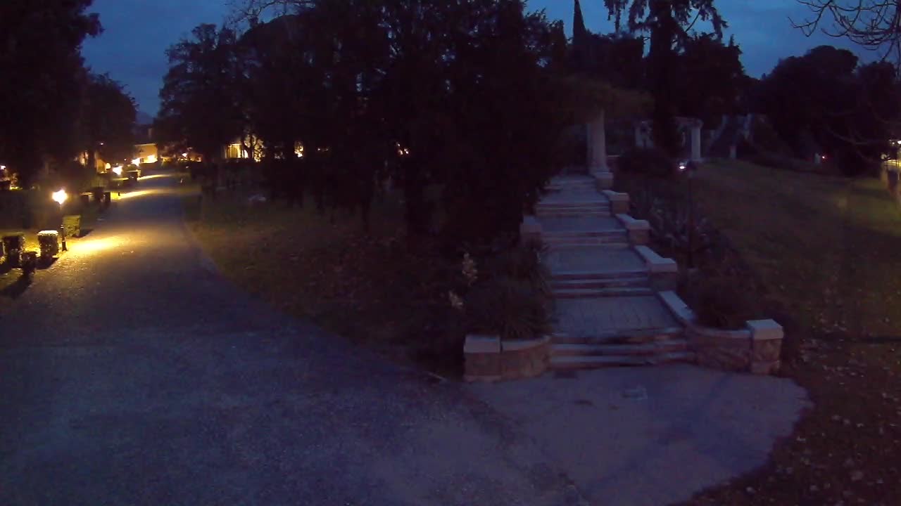 Parco Coronini-Cronberg Live Webcam – Green Oasis