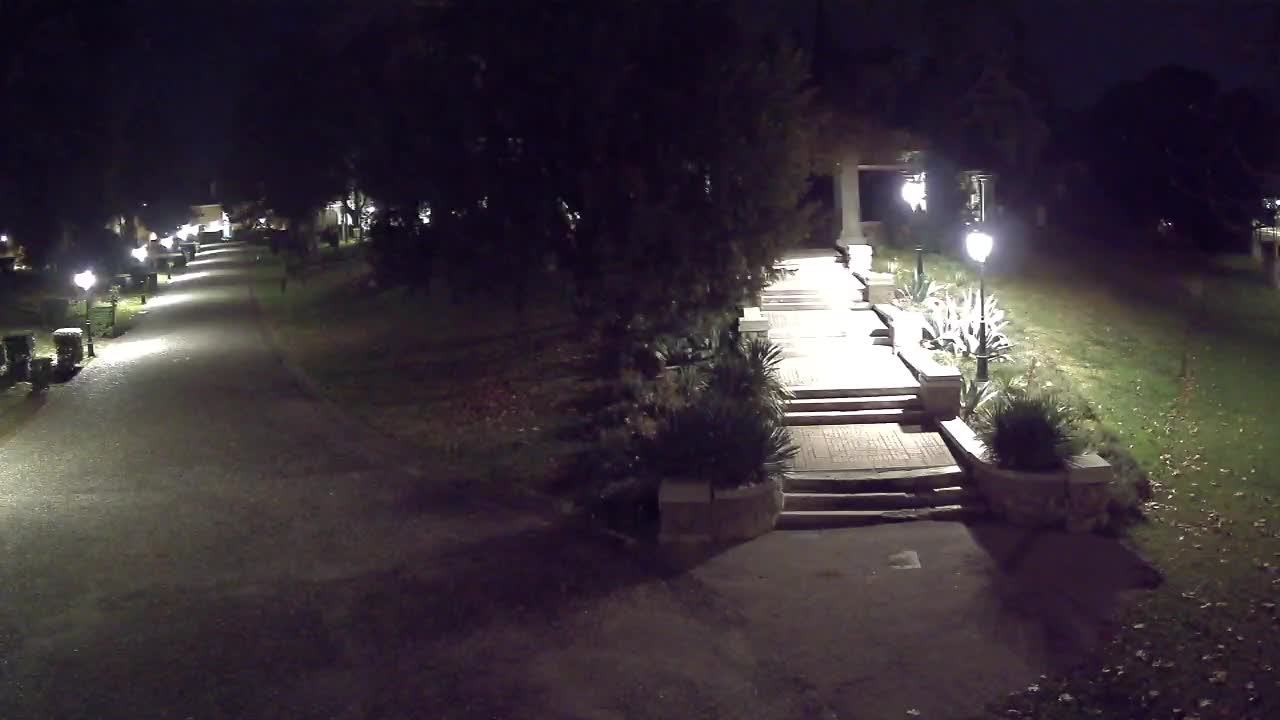 Parco Coronini-Cronberg Live Webcam – Green Oasis