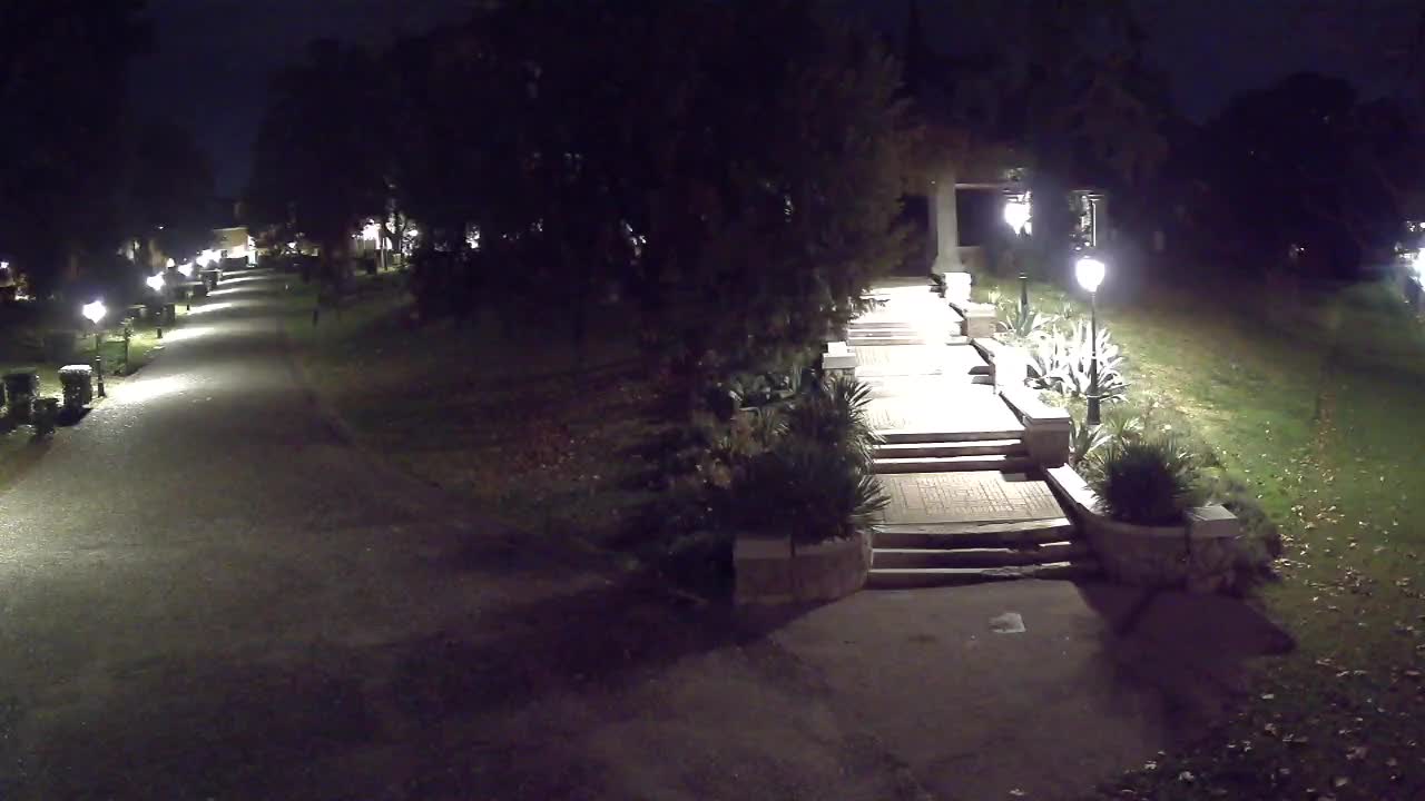 Parco Coronini-Cronberg Live Webcam – Green Oasis