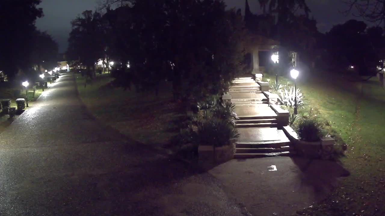 Spletna kamera park Coronini Kronberg – Gorica