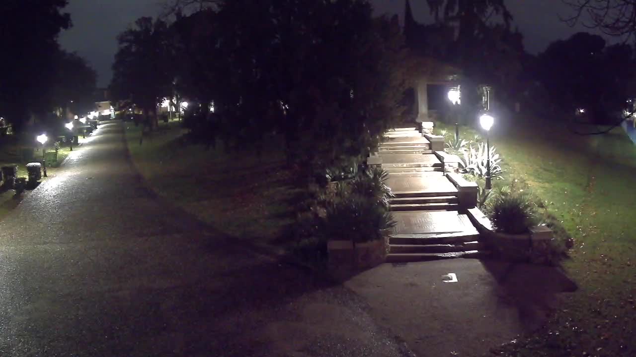 Parco Coronini-Cronberg Live Webcam – Green Oasis