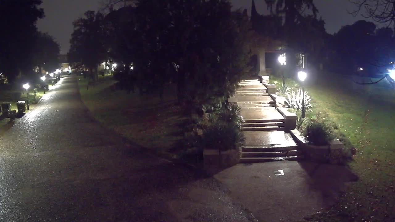 Spletna kamera park Coronini Kronberg – Gorica