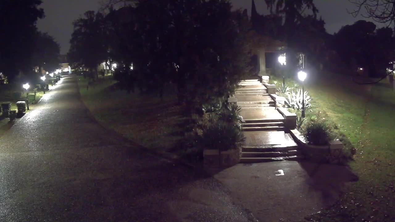 Spletna kamera park Coronini Kronberg – Gorica