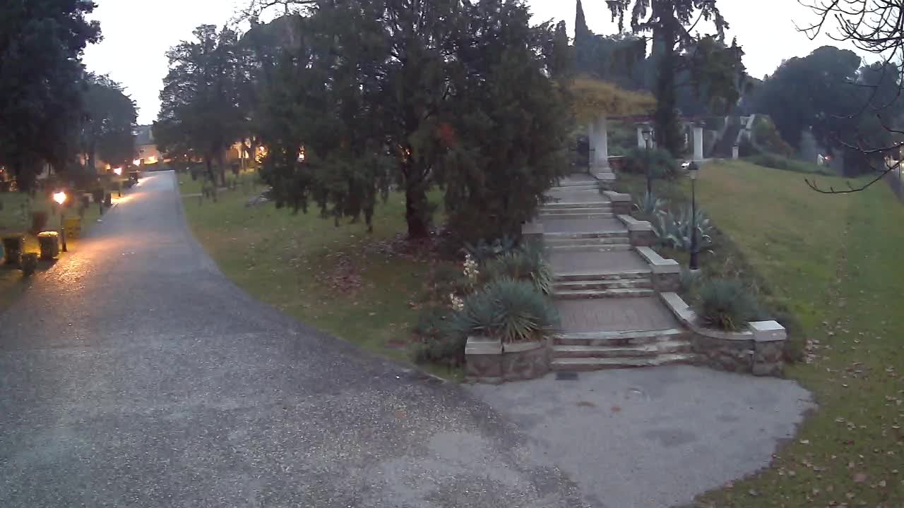 Parco Coronini-Cronberg Live Webcam – Green Oasis