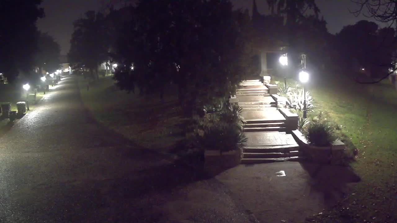 Spletna kamera park Coronini Kronberg – Gorica