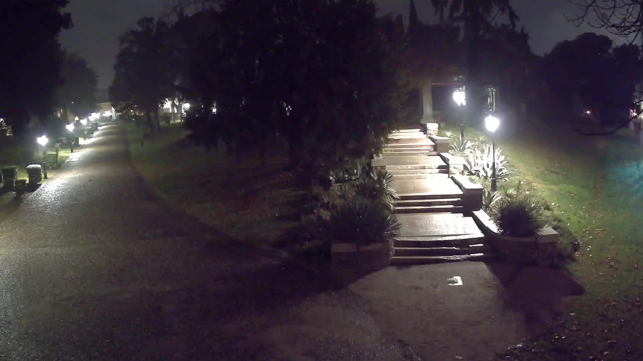 Spletna kamera park Coronini Kronberg – Gorica