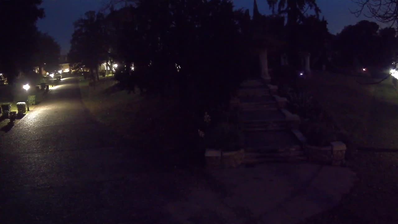 Parco Coronini-Cronberg Live Webcam – Green Oasis