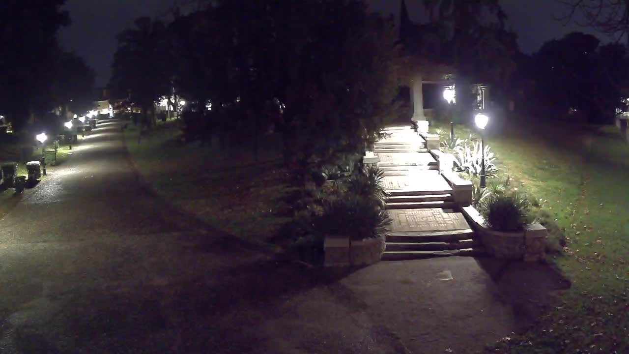 Spletna kamera park Coronini Kronberg – Gorica