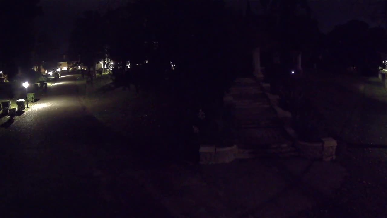 Parco Coronini-Cronberg Live Webcam – Green Oasis