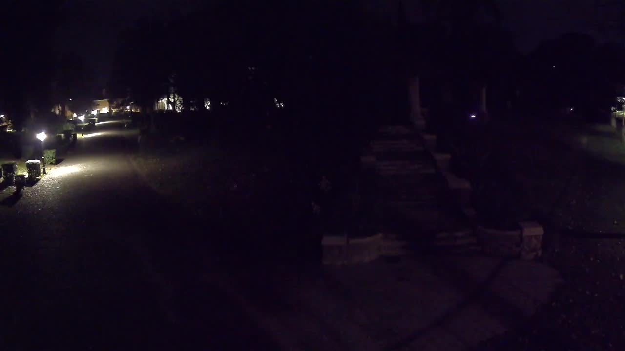 Parco Coronini-Cronberg Live Webcam – Green Oasis