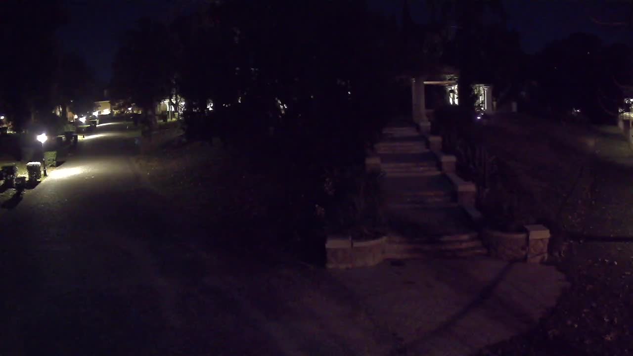 Parco Coronini-Cronberg Live Webcam – Green Oasis