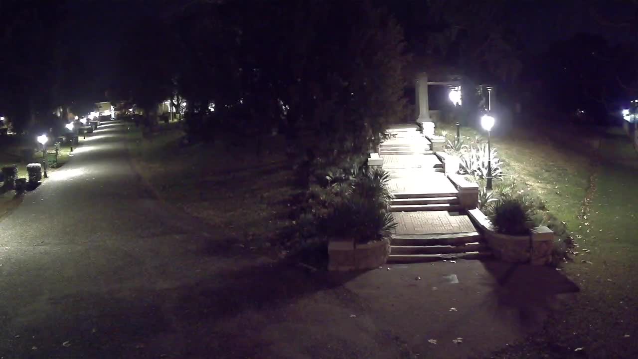 Parco Coronini-Cronberg Live Webcam – Green Oasis