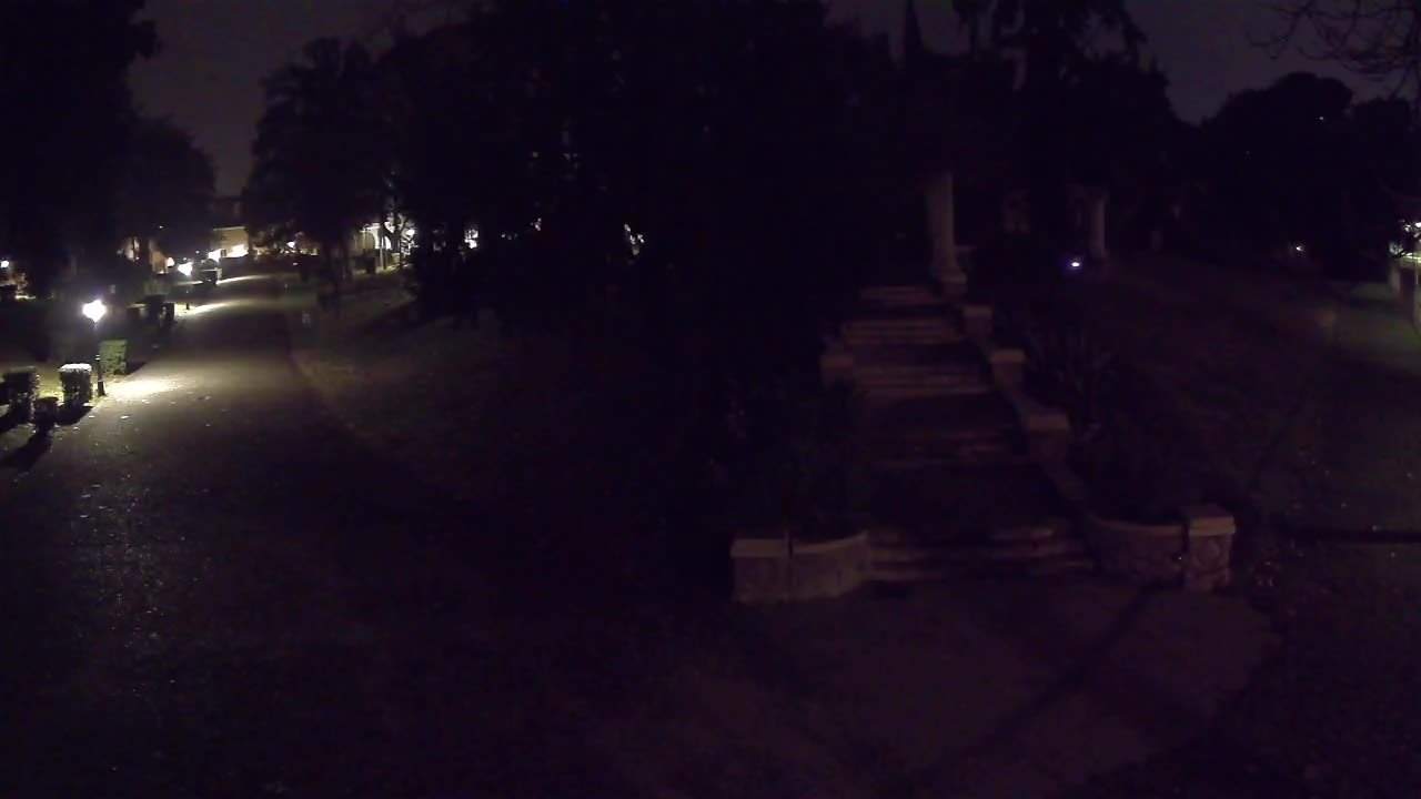 Parco Coronini-Cronberg Live Webcam – Green Oasis