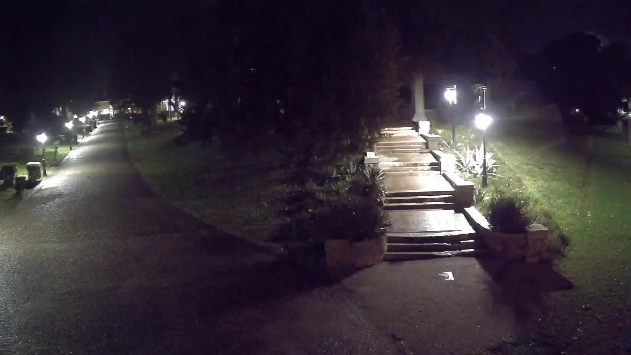 Parco Coronini-Cronberg Live Webcam – Green Oasis