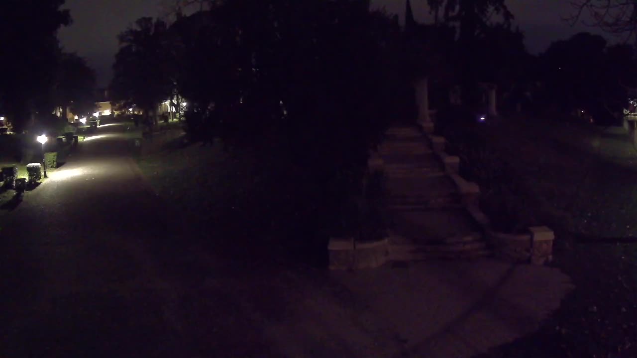 Parco Coronini-Cronberg Live Webcam – Green Oasis