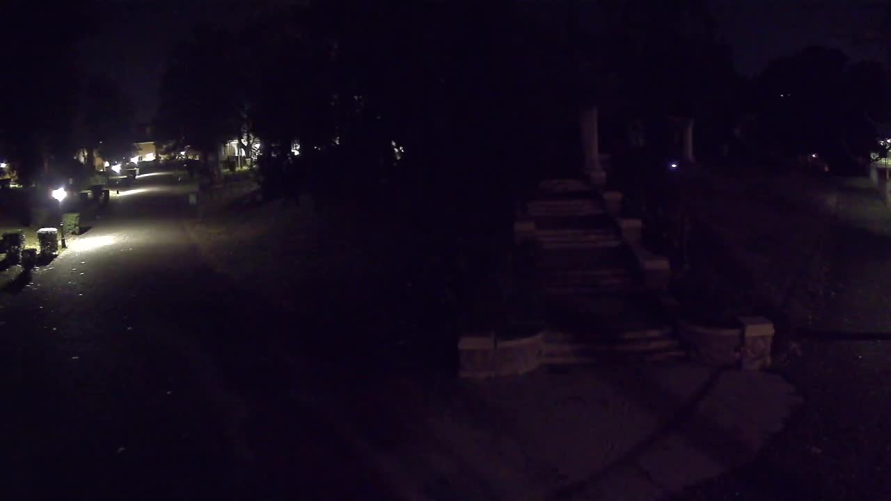 Parco Coronini-Cronberg Live Webcam – Green Oasis